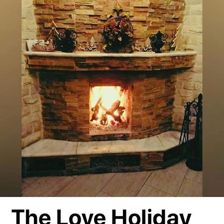 The Love Holiday House Villa Tris Elies Luaran gambar